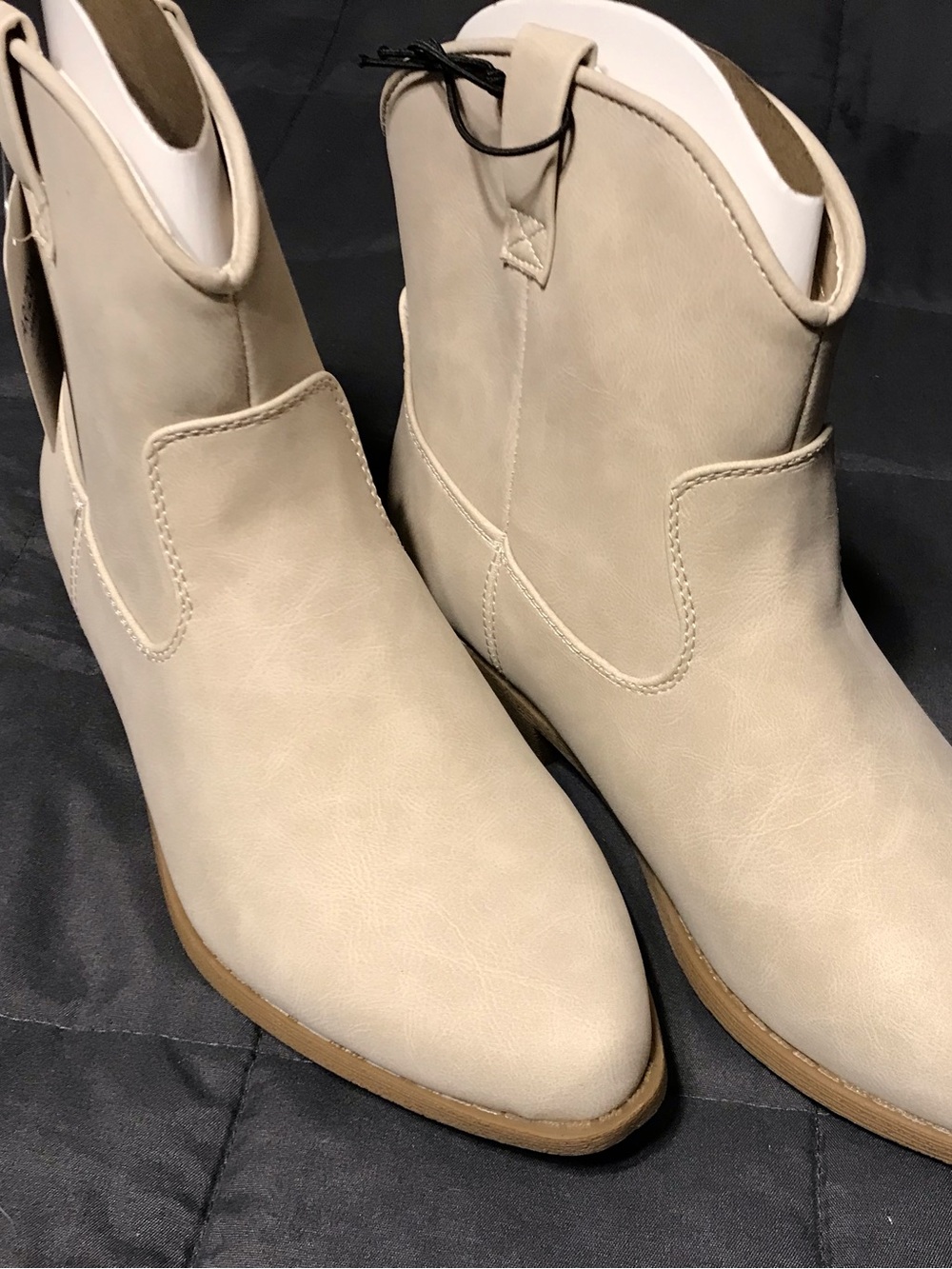 Arizona Jean Company Cream Ankle Boots